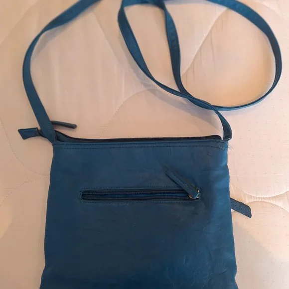 Purse - Picture 2 of 3